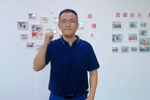李斌钢2.jpg 李斌钢2.jpg