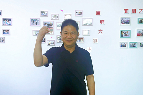 顾春锋.jpg 顾春锋.jpg