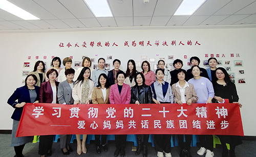 21 合影.jpg 21 合影.jpg