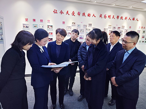 b9dd341ce050d92af8d30a1d306f3c81.jpg b9dd341ce050d92af8d30a1d306f3c81.jpg