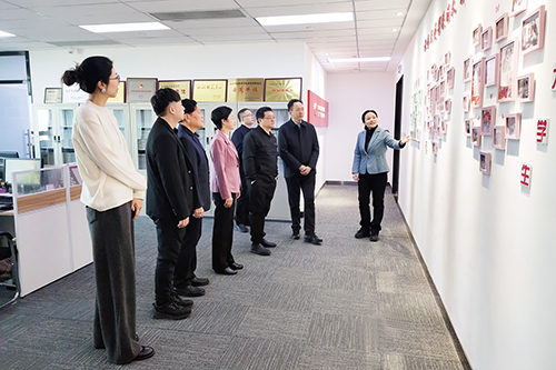 64c3b4e0ffcf61392a698c38336904d5-1.jpg 64c3b4e0ffcf61392a698c38336904d5-1.jpg