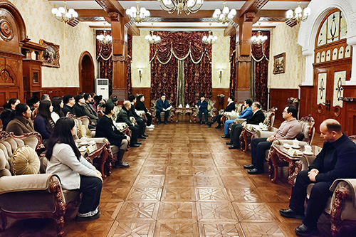 0 f2abb88a67366d2c75c0edd3ec83f8ea.jpg