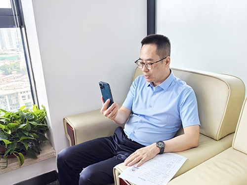 6 785e59f158a72dd24088d9daeca02a66 程海龙.jpg